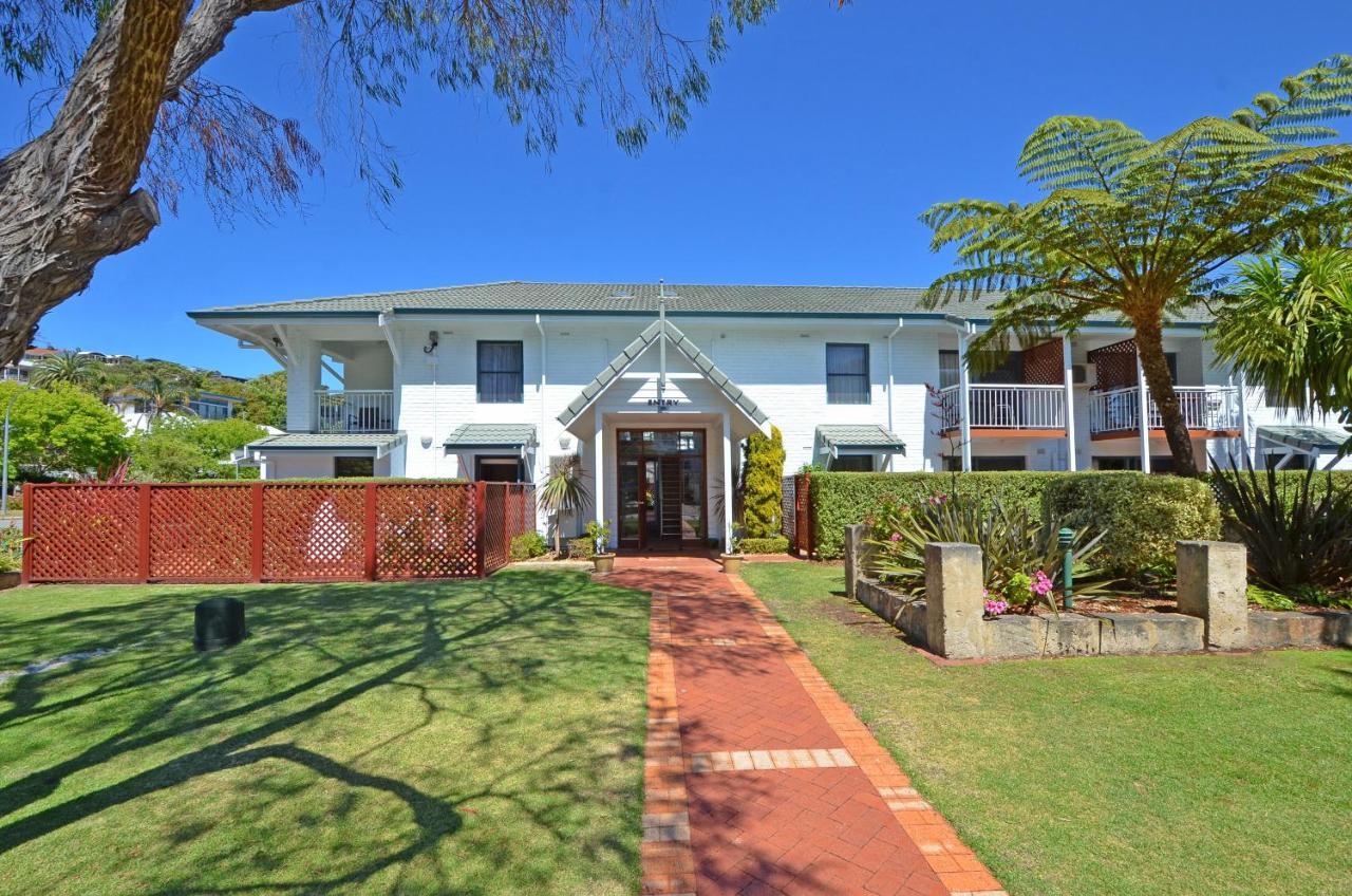 Dolphin Lodge Albany - Self Contained Apartments At Middleton Beach Экстерьер фото